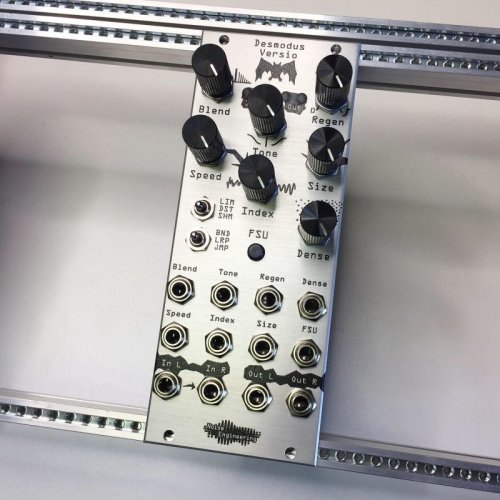 Noise Engineering Desmodus Versio リバーブの常識を超えたステレオリバーブ！！遂に入荷！