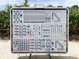 画像1: Buchla Tiptop 200t series with BPNYC ZERO Halliburton Eurorack Modular Travel Case 9U　要予約