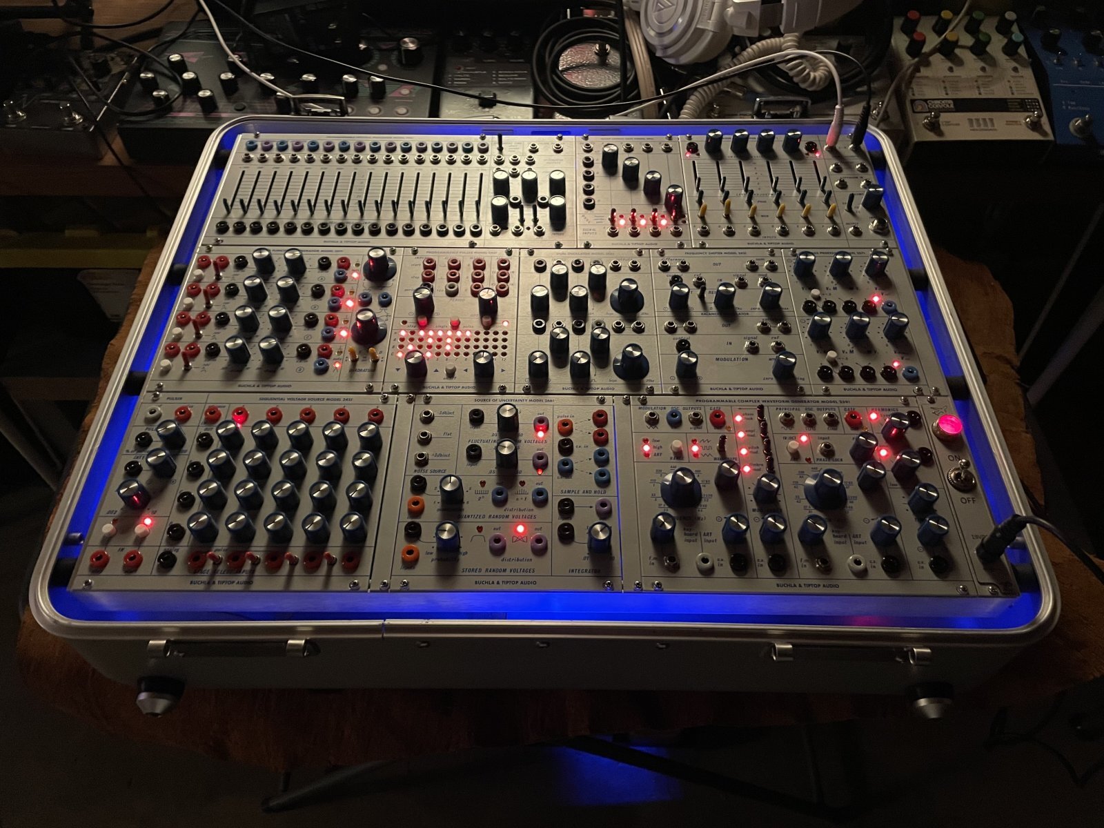 Buchla Tiptop 200t series with BPNYC ZERO Halliburton Eurorack Modular Travel Case 9U　2025　