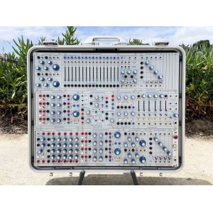 画像: Buchla Tiptop 200t series with BPNYC ZERO Halliburton Eurorack Modular Travel Case 9U　要予約